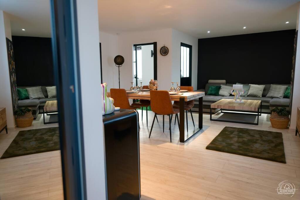 Suite Le Loft & Garden Et Spa By Nancyintimelounge מראה חיצוני תמונה
